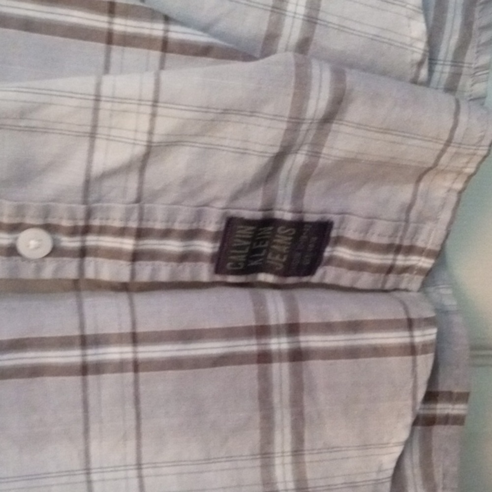 Calvin Klein Jeans button down shirt NWOT - Picture 5 of 5